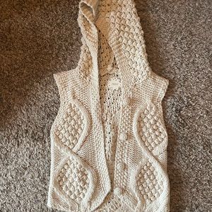 ODDI hooded sweater vest